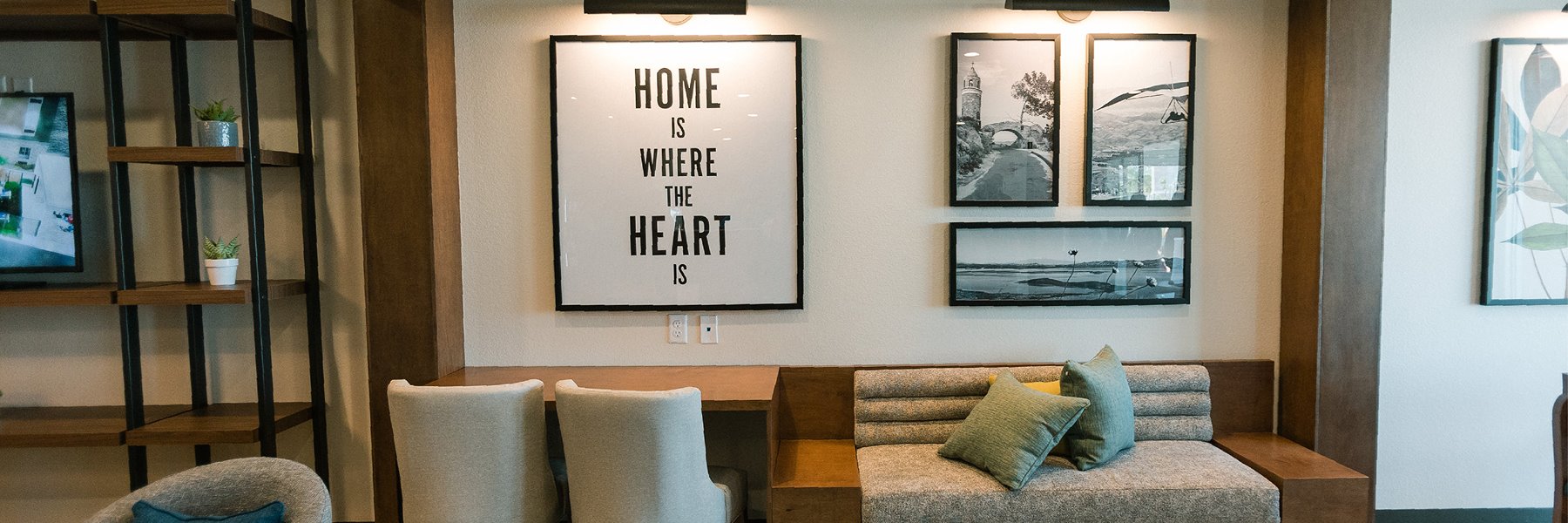Lobby at Everhome Suites Corona